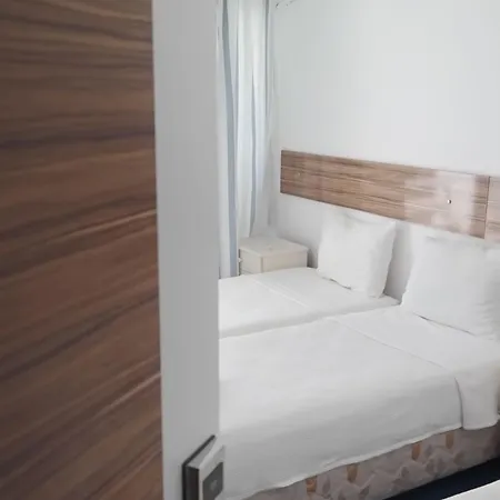 Eker Bermuda Hotell Erdek