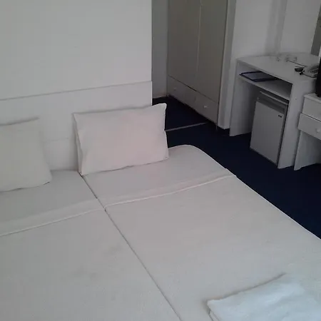 Eker Bermuda Erdek