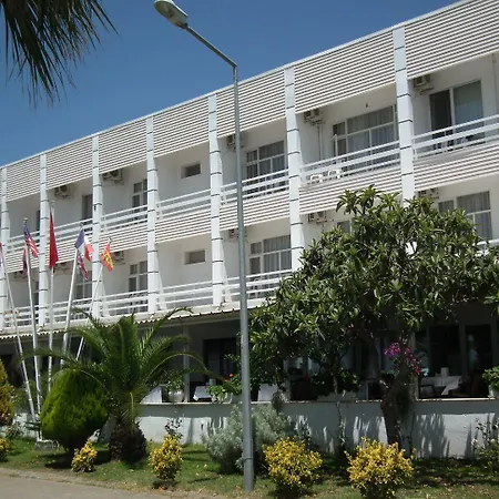 Eker Bermuda מלון