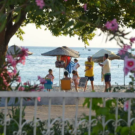 Eker Bermuda Erdek